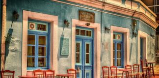 Co charakteryzowało architektura secesji? Co charakteryzowało architektura secesji?