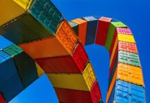 Jak zabezpieczyć ładunek na palecie?