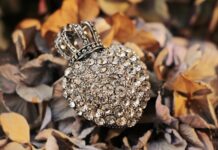 Czego dotyczy 13 poprawka do konstytucji USA? Czego dotyczy 13 poprawka do konstytucji USA?