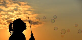 Jak puszczać sprzęgło przy redukcji?