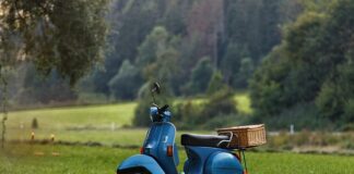 Czy można jeździć skuterem 50 bez prawa jazdy? Czy można jeździć skuterem 50 bez prawa jazdy?