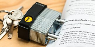 Czy w Polsce jest obowiązek zmiany opon na zimowe? Czy w Polsce jest obowiązek zmiany opon na zimowe?