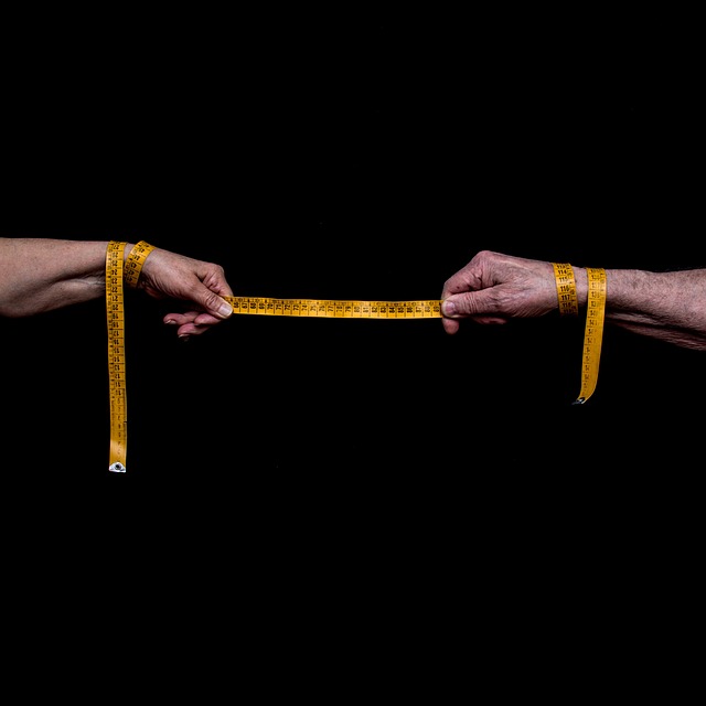 Z jakiej odległości łapie radar policyjny? Z jakiej odległości łapie radar policyjny?